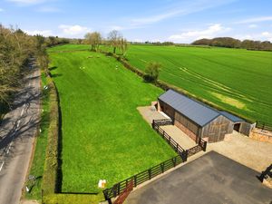 Gooseberry Farm- click for photo gallery